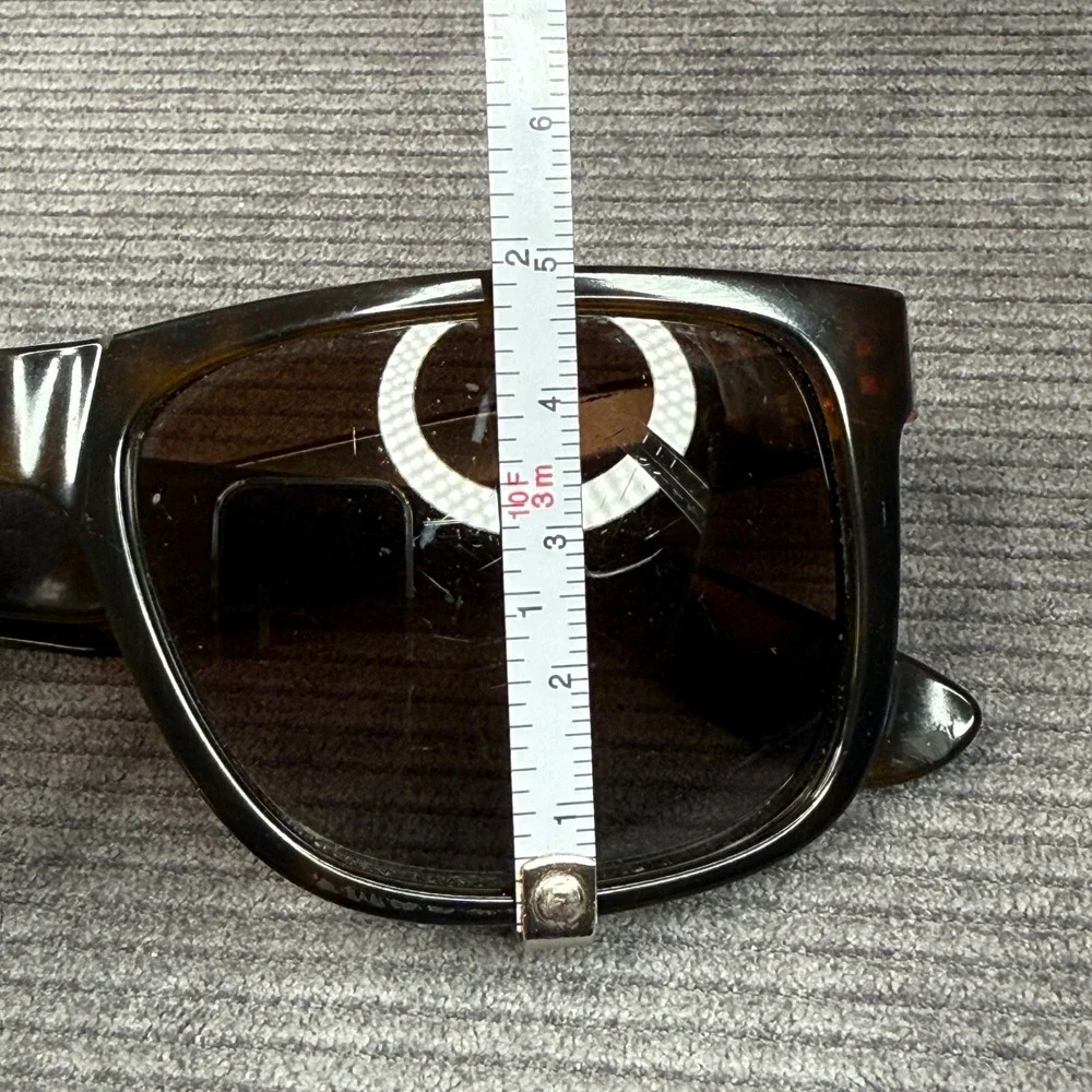 Ray-Ban Wayfarer Tortoise Shell Polarized Y2K Sunglasses Brown Lens Vtg